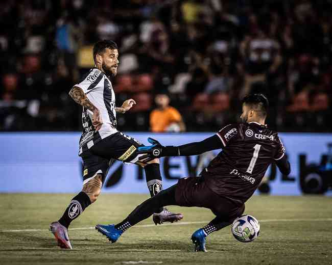 Santos o Botafogo-SP: Santos ganó la ida de la tercera fase por 2-0, fuera de casa.  el regreso a ser