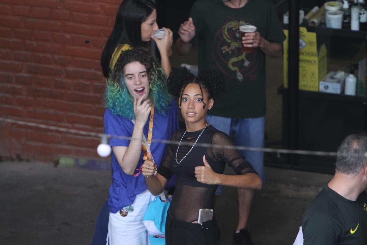 No Mercado Novo, em BH, torcedores acompanham ao jogo entre Brasil e Crocia pelas quartas de final da Copa do Mundo