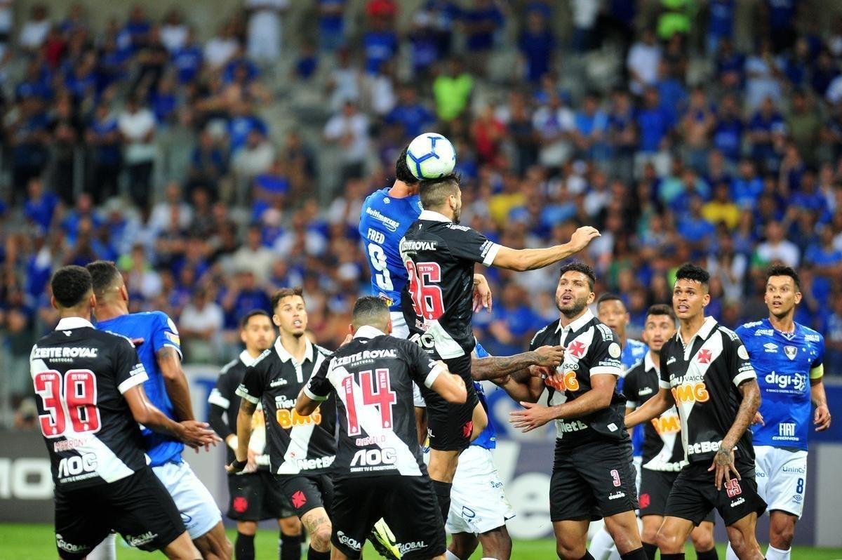 Cruzeiro e Vasco se enfrentaram no Mineiro, pela 17 rodada do Campeonato Brasileiro