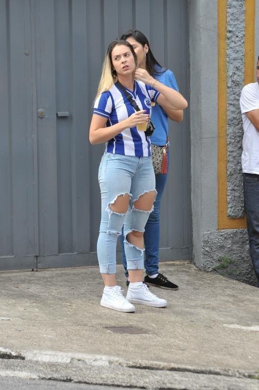 Imagens das torcidas de Amrica e Cruzeiro no clssico deste domingo, no Independncia, pela partida de ida da semifinal do Campeonato Mineiro