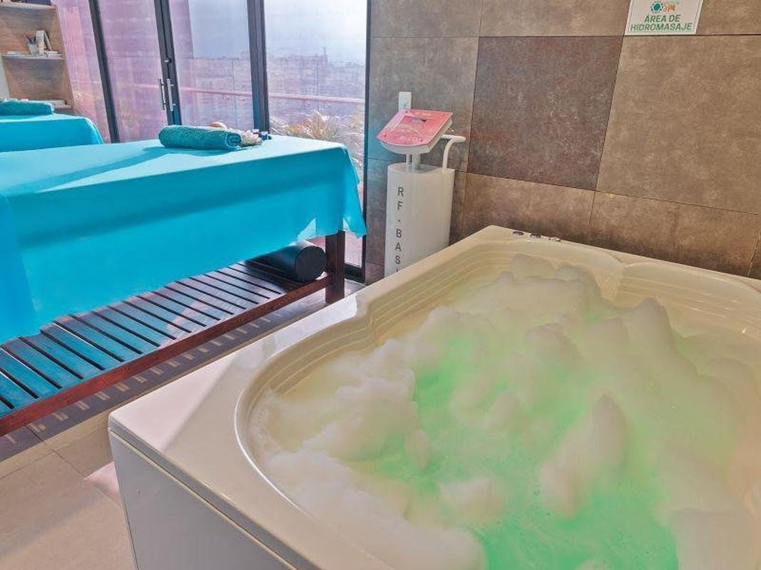 Fotos do Sonesta Hotel, local em que o Amrica est hospedado em Ibagu, na Colmbia, para enfrentar o Tolima, pela Copa Libertadores