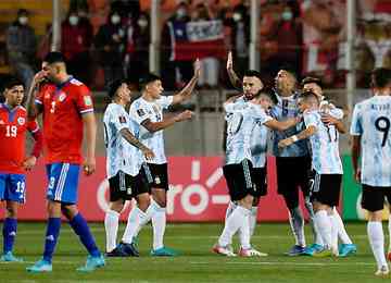 Já classificada, Seleção Argentina complica ainda mais a tarefa de anfitriões de garantir presença na Copa do Mundo no Catar