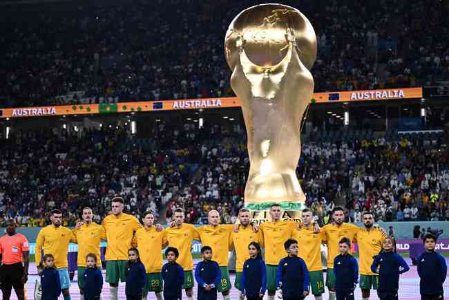 França leva susto da Austrália, mas vira e estreia com goleada na Copa -  Superesportes