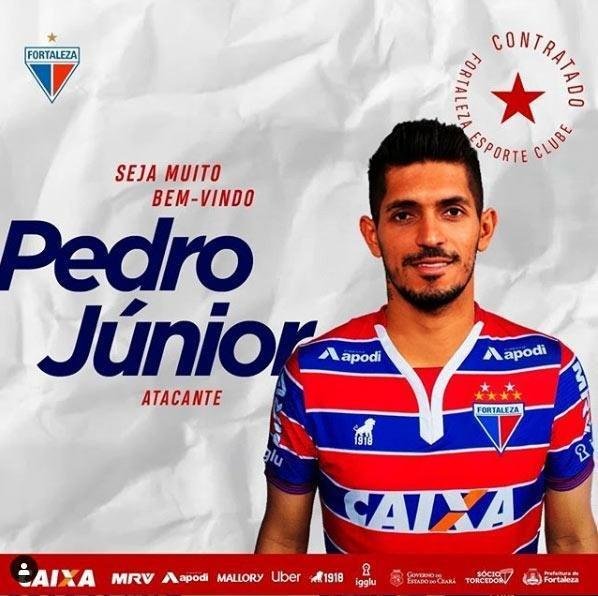 O atacante Pedro Jnior, que estava no Kashima Antlers, do Japo, foi anunciado pelo Fortaleza. O jogador de 31 anos disputou uma partida pelo Cruzeiro em 2006, emprestado pelo Vila Nova-GO