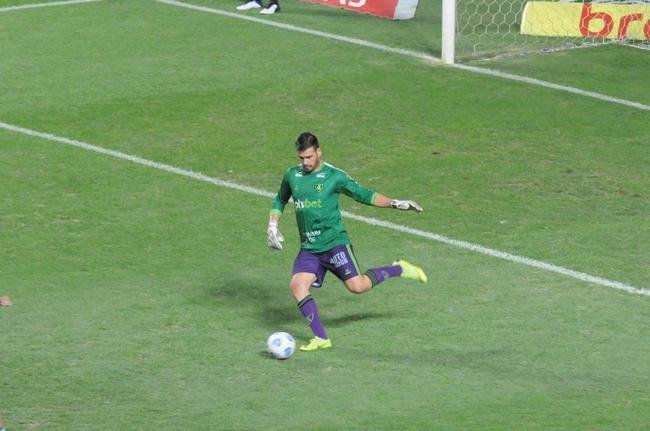 Veja as fotos do confronto entre Amrica e Bahia, no estdio Independncia, em BH, pela 27 rodada do Campeonato Brasileiro.