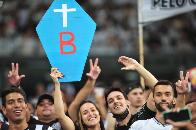 Torcida do Atltico lotou o Mineiro no jogo contra o Grmio e bateu recorde de pblico no Campeonato Brasileiro