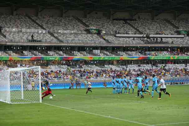 Alemanha abriu 6 a 0 sobre Fiji logo no primeiro tempo do duelo realizado no Mineiro
