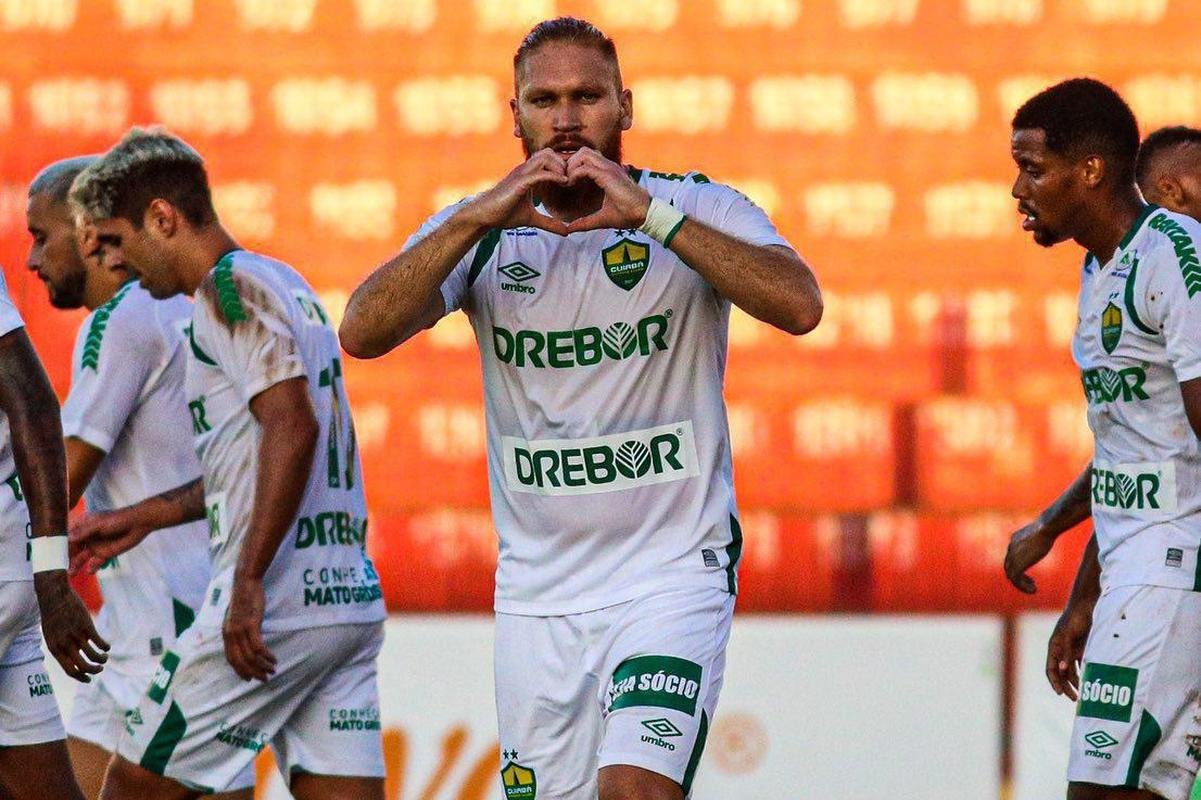 16 - Isidro Pitta (Cuiab) - 7 gols
