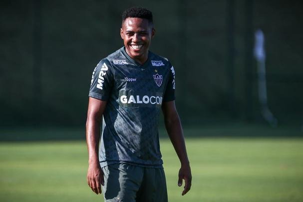 Elias tem 31 jogos de Copa Libertadores na carreira. So 17 vitrias, 8 empates e 6 derrotas. Ele marcou 9 gols. Pelo Corinthians (2010, 2015 e 2016), foram 23 jogos, com 13 vitrias, 6 empates e 4 derrotas (7 gols marcados). Pelo Atltico (2017), foram 8 jogos, com 4 vitrias, 2 empates e 2 derrotas (2 gols marcados)