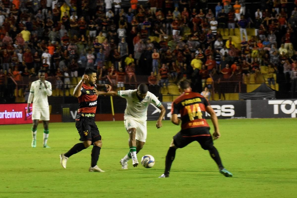 Fotos da vitria do Amrica sobre o Sport, por 2 a 0, na Ilha do Retiro, pela Srie B