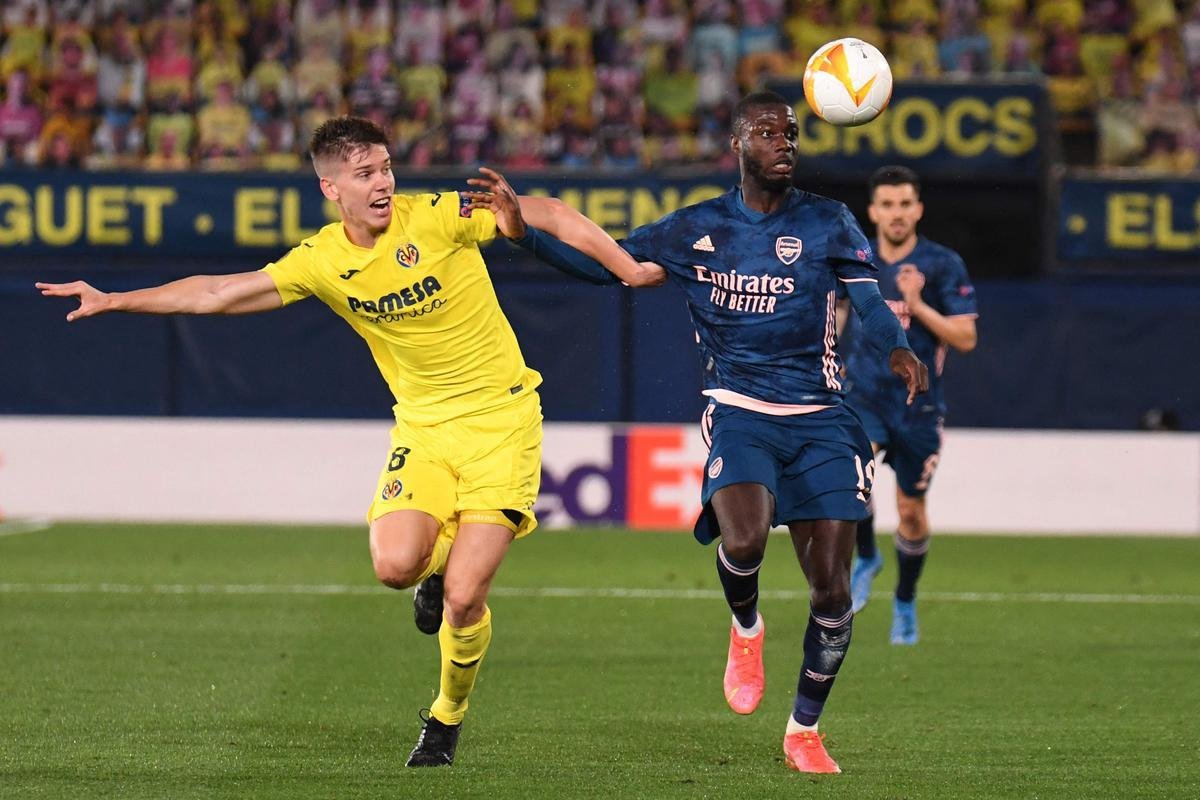 Fotos do duelo entre Villarreal e Arsenal pela semifinal da Liga Europa