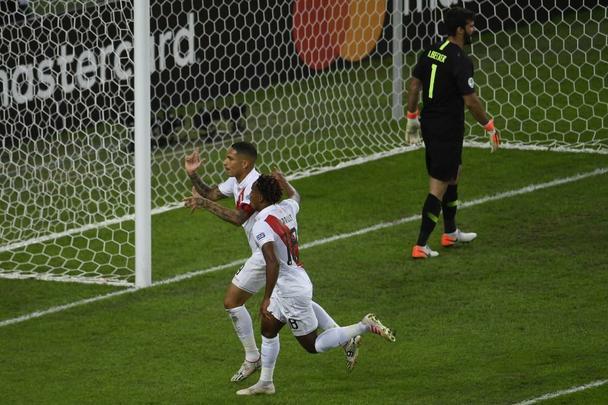 Paolo Guerrero marcou o gol de empate do Peru na final da Copa América