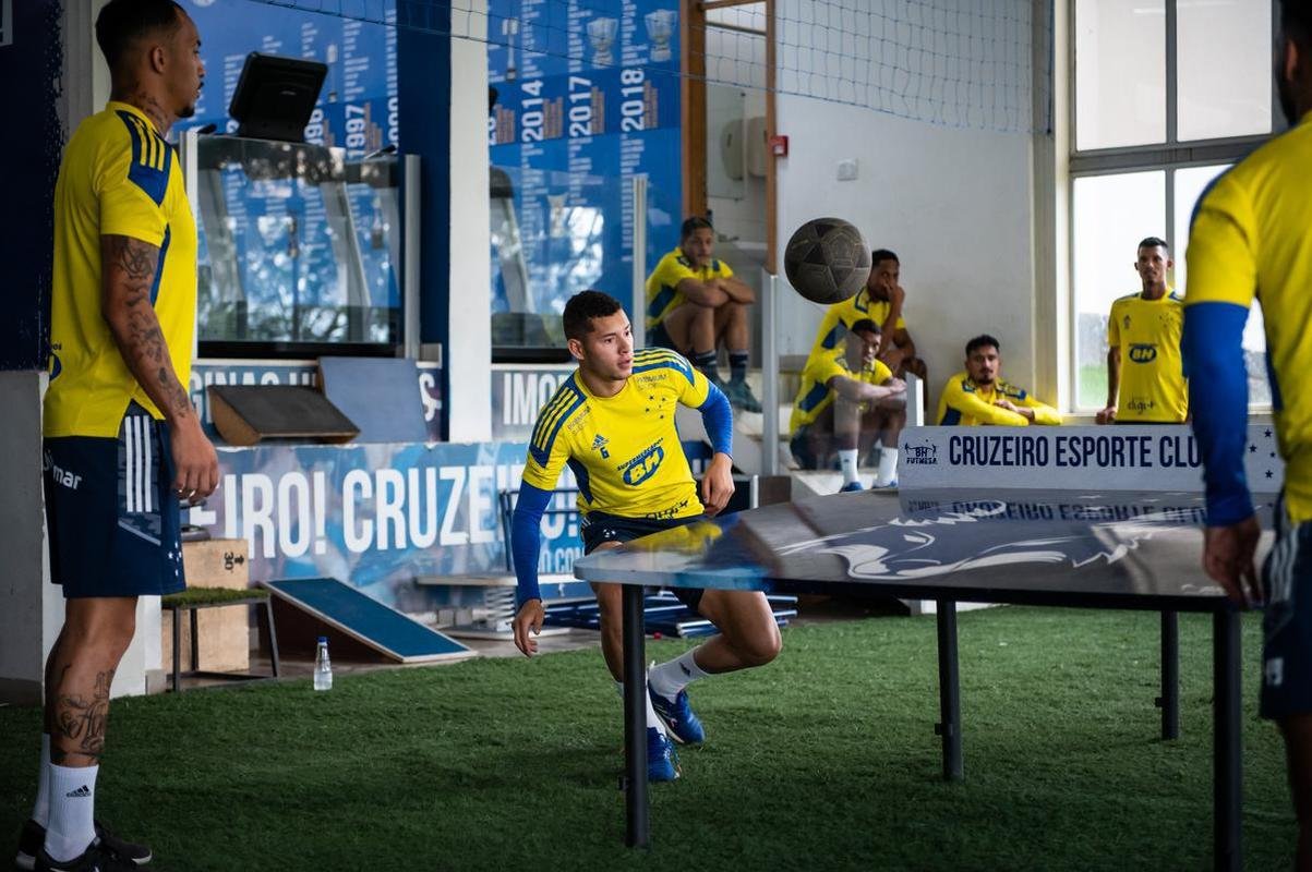 Fotos do treino do Cruzeiro desta segunda-feira (18/10)