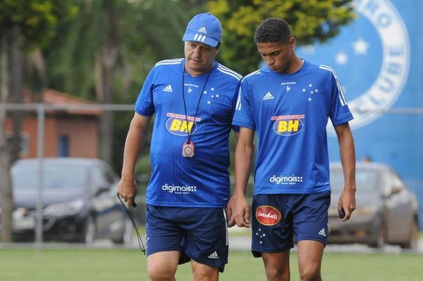 Fotos do treino do Cruzeiro desta quinta-feira, na Toca da Raposa II (crdito: Juarez Rodrigues/EM D.A Press)