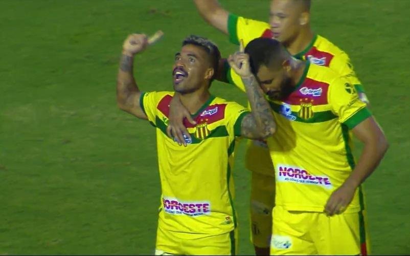 Marcinho, do Sampaio Corrêa - Nota: 7,26