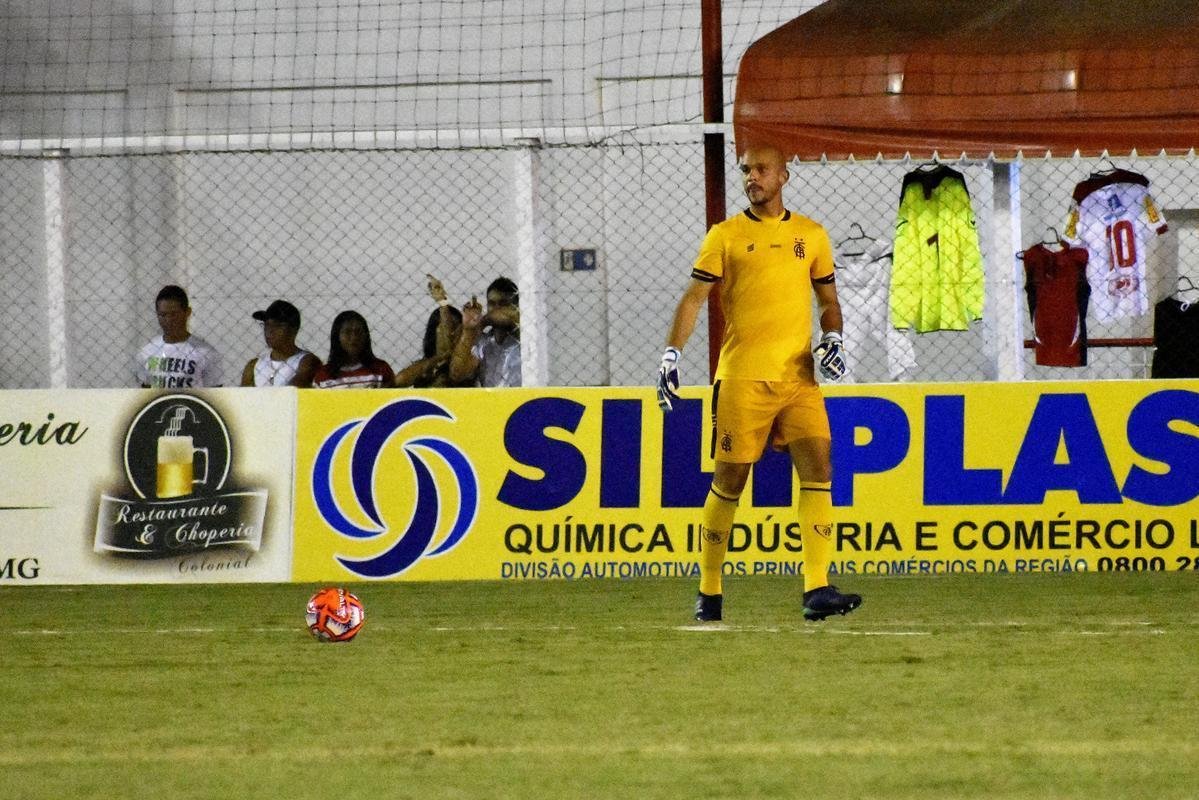 Amrica virou diante do Tombense no fim e conquistou primeira vitria como visitante no Mineiro