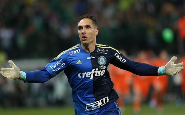 Ex-goleiro também defendeu o Palmeiras