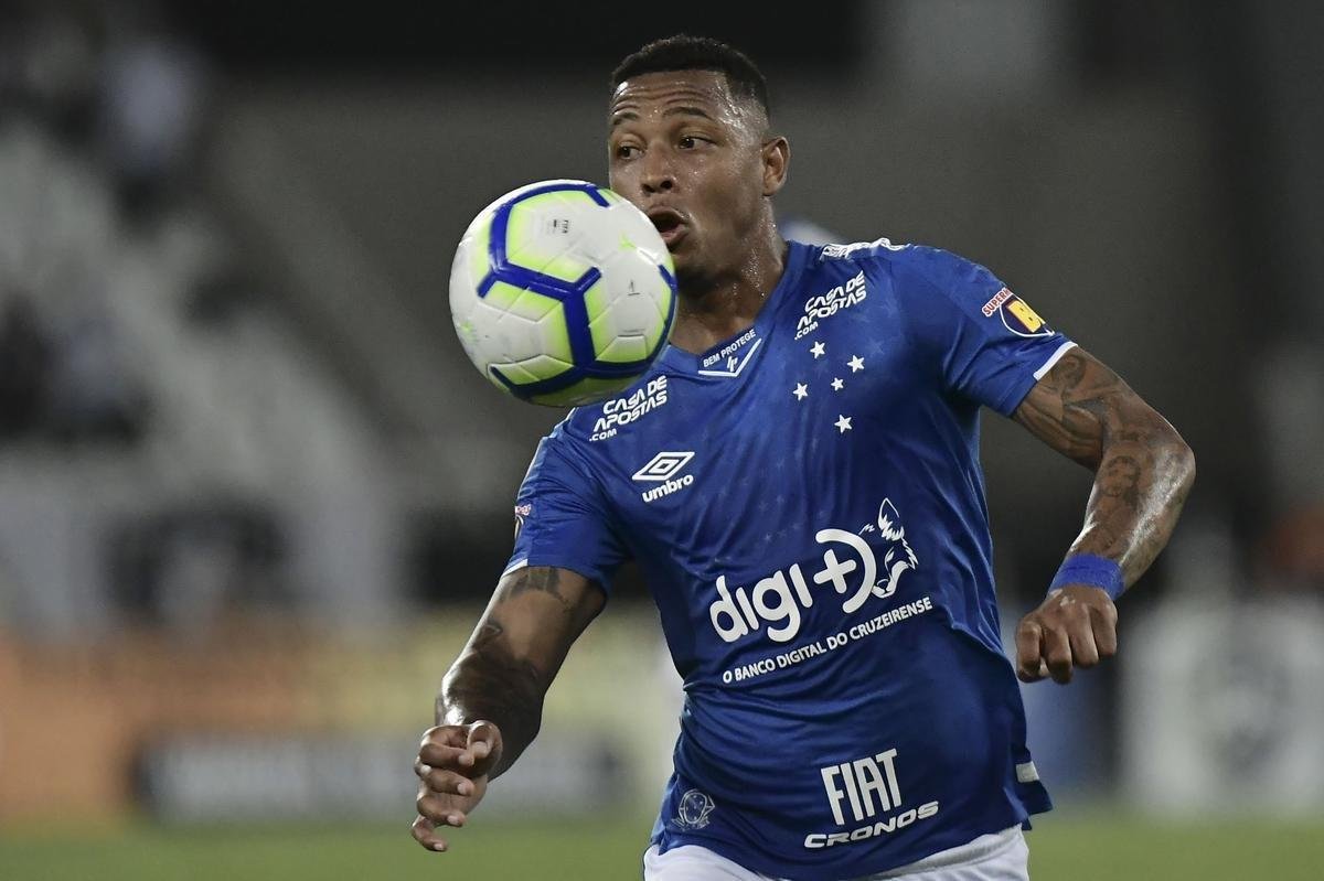 Fotos de Botafogo x Cruzeiro, no estdio Nilton Santos, pela 29 rodada do Brasileiro