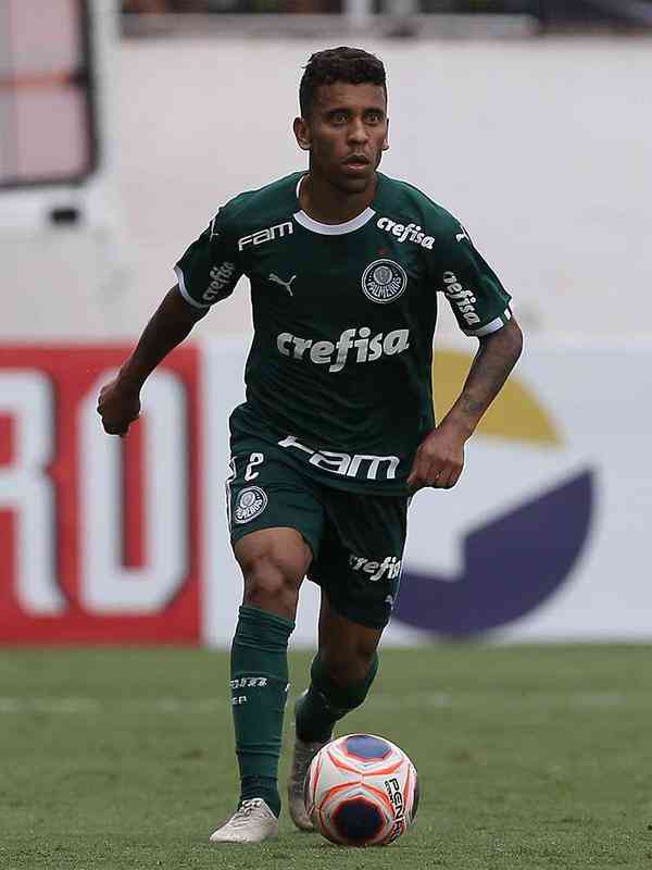 Marcos Rocha - Lateral-direito de 31 anos foi emprestado ao Palmeiras pelo Atltico em 2018. Em seguida, transferiu-se definitivamente ao clube paulista, com tem ainda tem contrato.