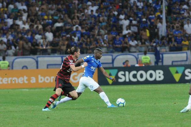 Cruzeiro e Flamengo se enfrentaram pela 20 rodada do Campeonato Brasileiro