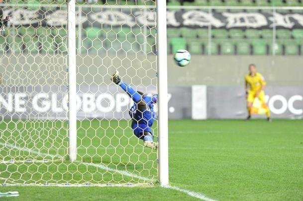 Galo recebeu o Atltico Goianiense, no Independncia, pela 33 rodada do Campeonato Brasileiro