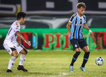 Com gols de Villasanti e Bitello, Tricolor Gaúcho venceu rival potiguar por 2 a 0 e abriu uma importante vantagem na terceira fase do torneio nacional