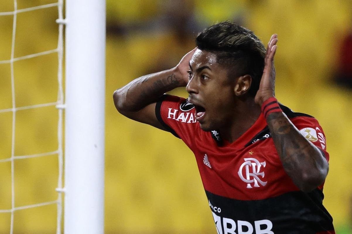 Flamengo vence Barcelona de Guayaquil novamente e vai  final da Copa Libertadores para enfrentar o Palmeiras. Deciso ser em Montevidu, no Uruguai, em 27 de novembro