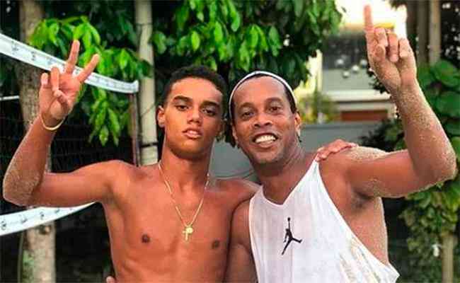 O filho de RONALDINHOGAÚCHO é tão bom quanto o PAI? #ronaldinhogaucho