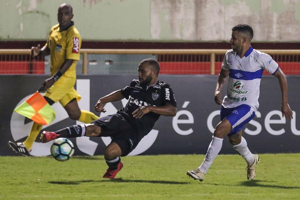 Veja fotos de Atltico-AC x Atltico, pela primeira fase da Copa do Brasil
