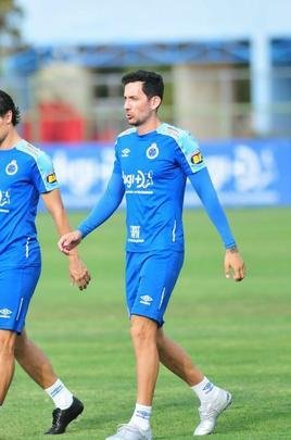 Técnico Abel Braga comandou atividade fechada à imprensa na Toca da Raposa II