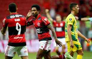 Oitavas de final de 2021 - Flamengo venceu o Defensa y Justicia, da Argentina, por 1 a 0 fora de casa no primeiro jogo. Na segunda partida, venceu em casa por 4 a 1 e se classificou.