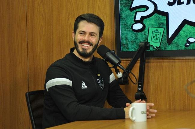 Fael Lima durante o podcast Clube dos Setoristas, do Superesportes