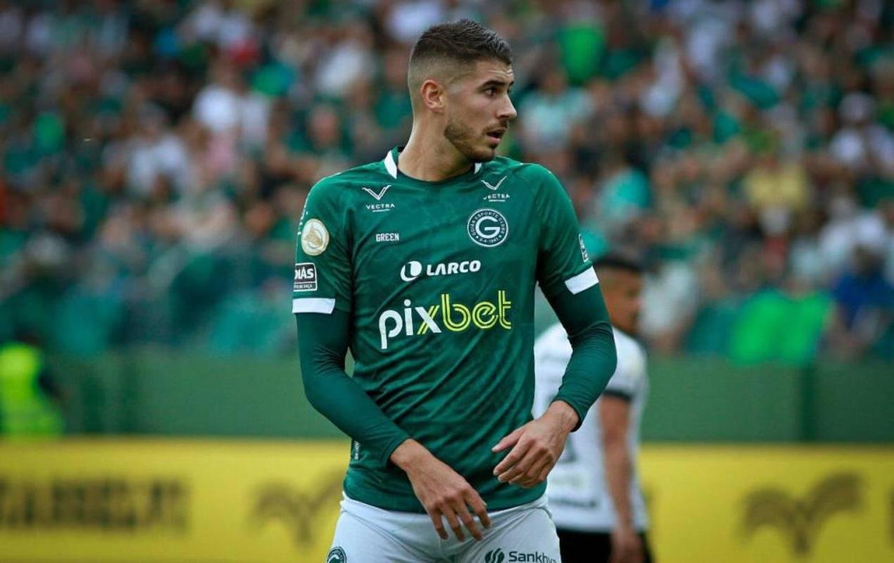 O Gois emendou uma boa sequncia na temporada e no perde h cinco jogos. Dessa maneira, a equipe subiu na tabela do Brasileiro e ocupa atualmente a 13 colocao 