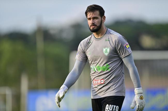 Matheus Cavichioli - Goleiro do América de 2020 até o momento