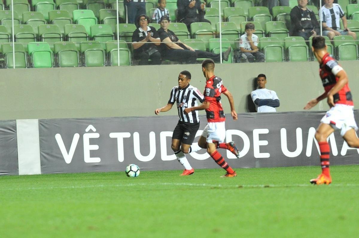 Galo recebeu o Atltico Goianiense, no Independncia, pela 33 rodada do Campeonato Brasileiro