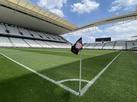 Corinthians aguarda sinalizao de Cavani, mas j busca novo alvo
