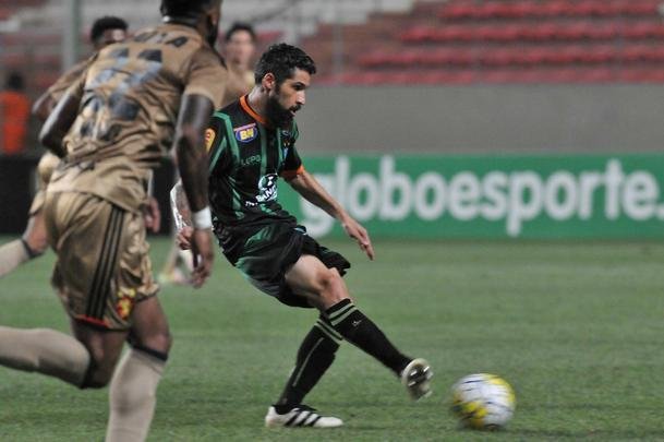 Fotos de Amrica x Sport, no Independncia, pela 37 rodada da Srie A (Rodrigo Clemente/EM D.A Press)