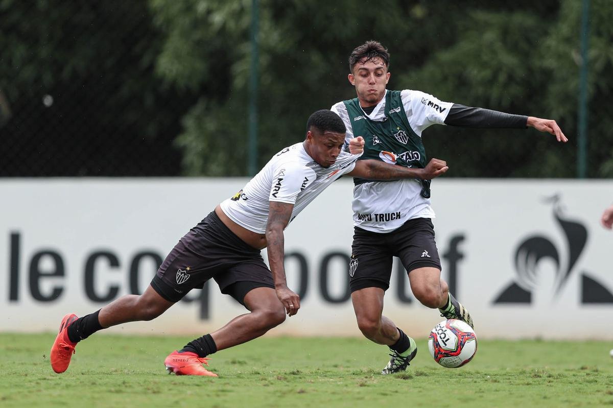 Fotos do treino do Atltico desta sexta, o primeiro aps a sada de Sampaoli