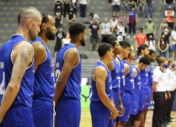 Minas-tenistas venceram o Timão por 82 a 65 e seguem na vice-liderança do torneio