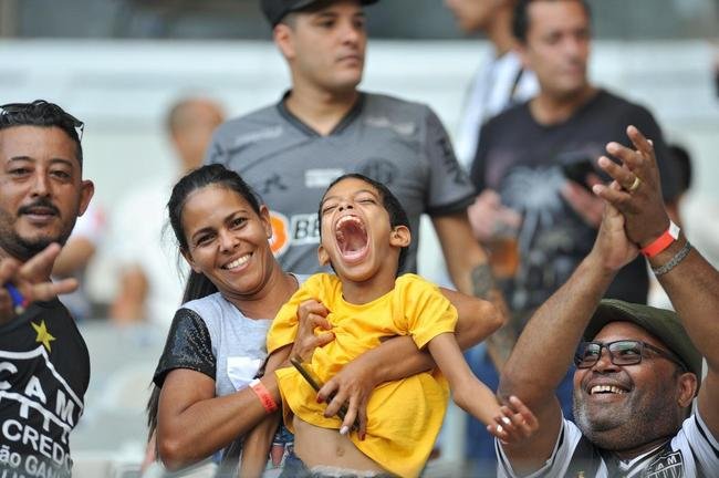 Torcida do Atl�tico no jogo contra o Internacional, no Mineir�o, na estreia da S�rie A do Campeonato Brasileiro