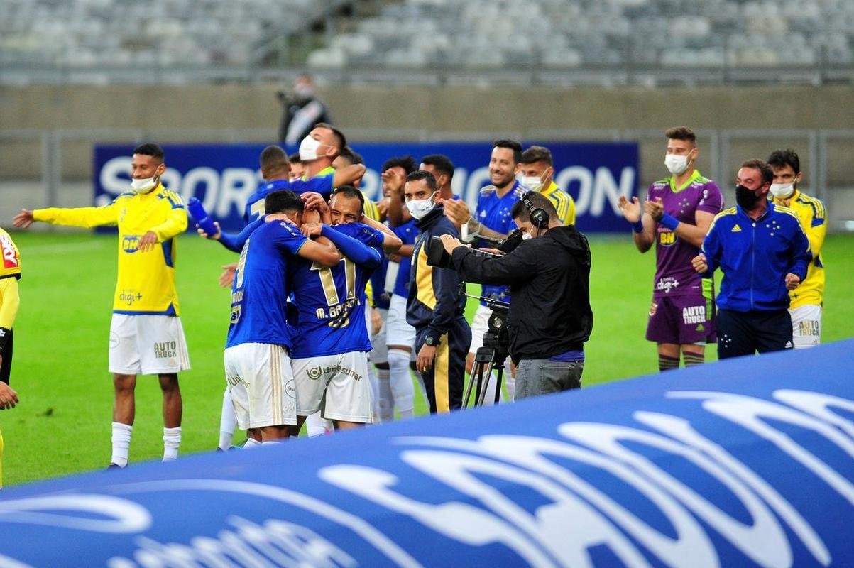 Fotos do jogo entre Cruzeiro e Vasco, no Mineiro, em Belo Horizonte, pela sexta rodada da Srie B do Brasileiro de 2021