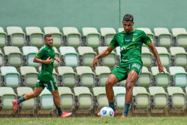 Reapresentao e treinamento do Amrica nesta segunda-feira (08/11), no CT Lanna Drumond, em Belo Horizonte, aps a derrota por 1 a 0 para o Atltico. 