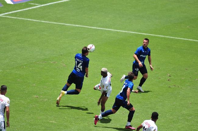 Cruzeiro x Athletic: veja fotos do jogo no Independncia