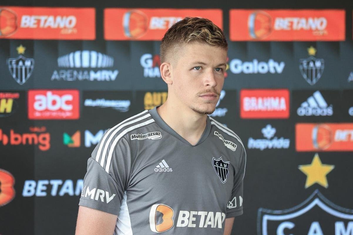 Bruno Fuchs  apresentado pelo Atltico