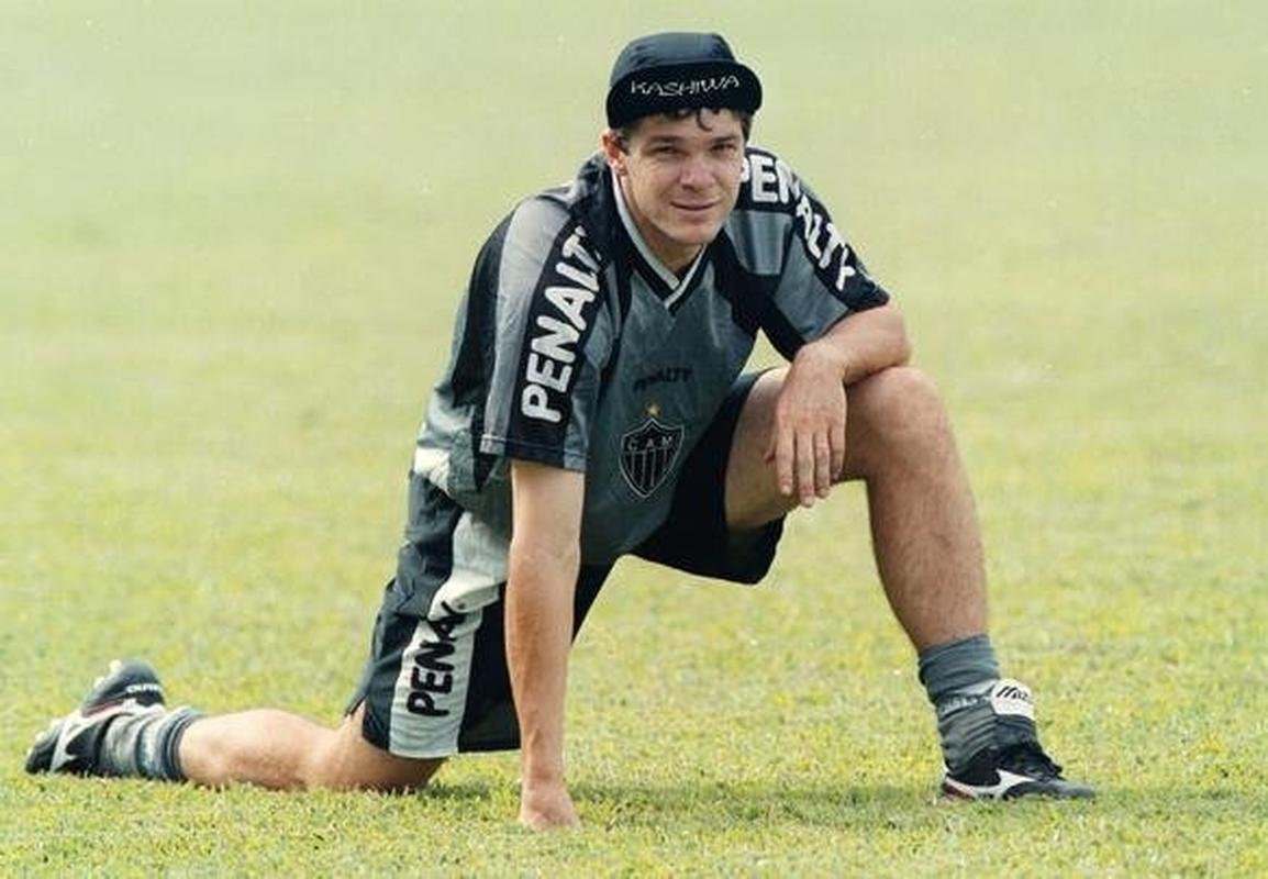 Ex-jogador fez mais de 200 jogos com a camisa alvinegra