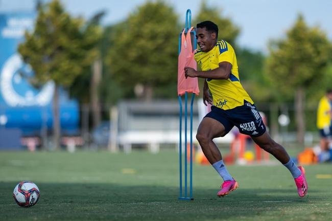 Fotos do treino do Cruzeiro nesta quinta-feira (6/5), na Toca da Raposa II