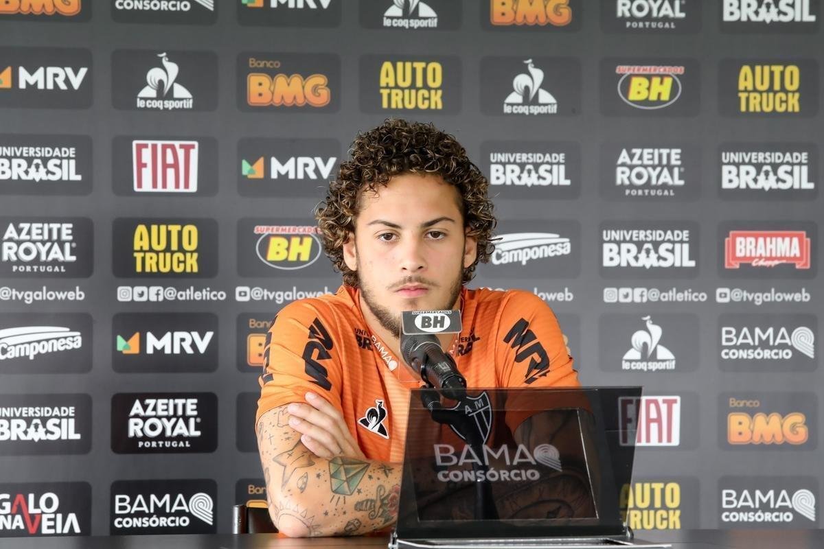 Com Sette Cmara em campo, Atltico se prepara para jogo contra o So Paulo