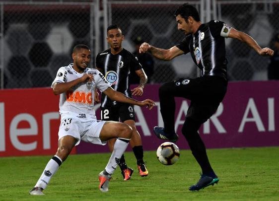 Fotos do segundo tempo de Zamora x Atltico, em Barinas, pela Copa Libertadores