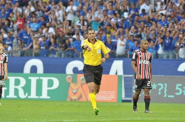 Fotos do jogo entre Cruzeiro e So Paulo