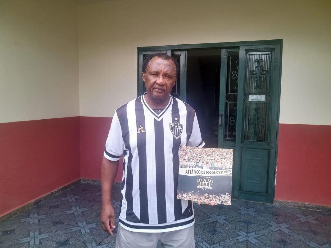 Danival de Oliveira, meia do Atltico entre 1973 e 1978, - 69 anos: 